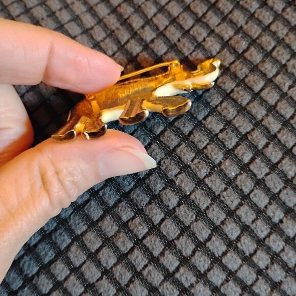 Cream Enamel Elephant Brooch with Gold Red & Clear White Crystals Accents - Picture 7 of 8